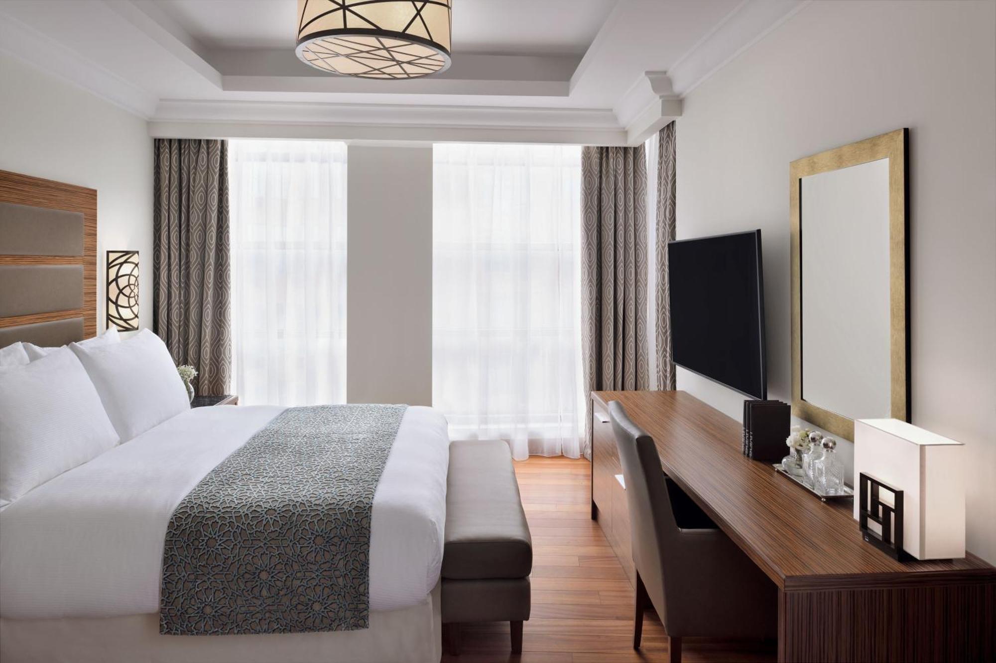 Marriott Executive Apartments Al Khobar Exterior photo A bedroom at the hotel